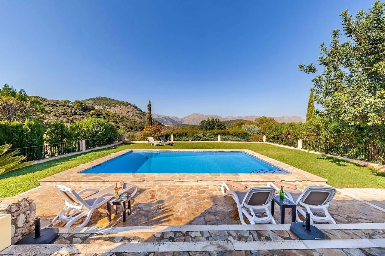 Villa Mala Garbo By Sealand Villas Pollenca