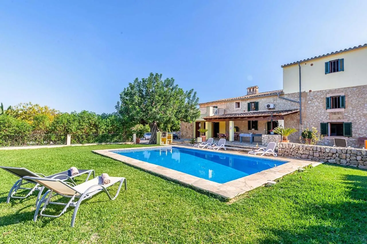 Villa Mala Garbo By Sealand Villas Pollenca Spain