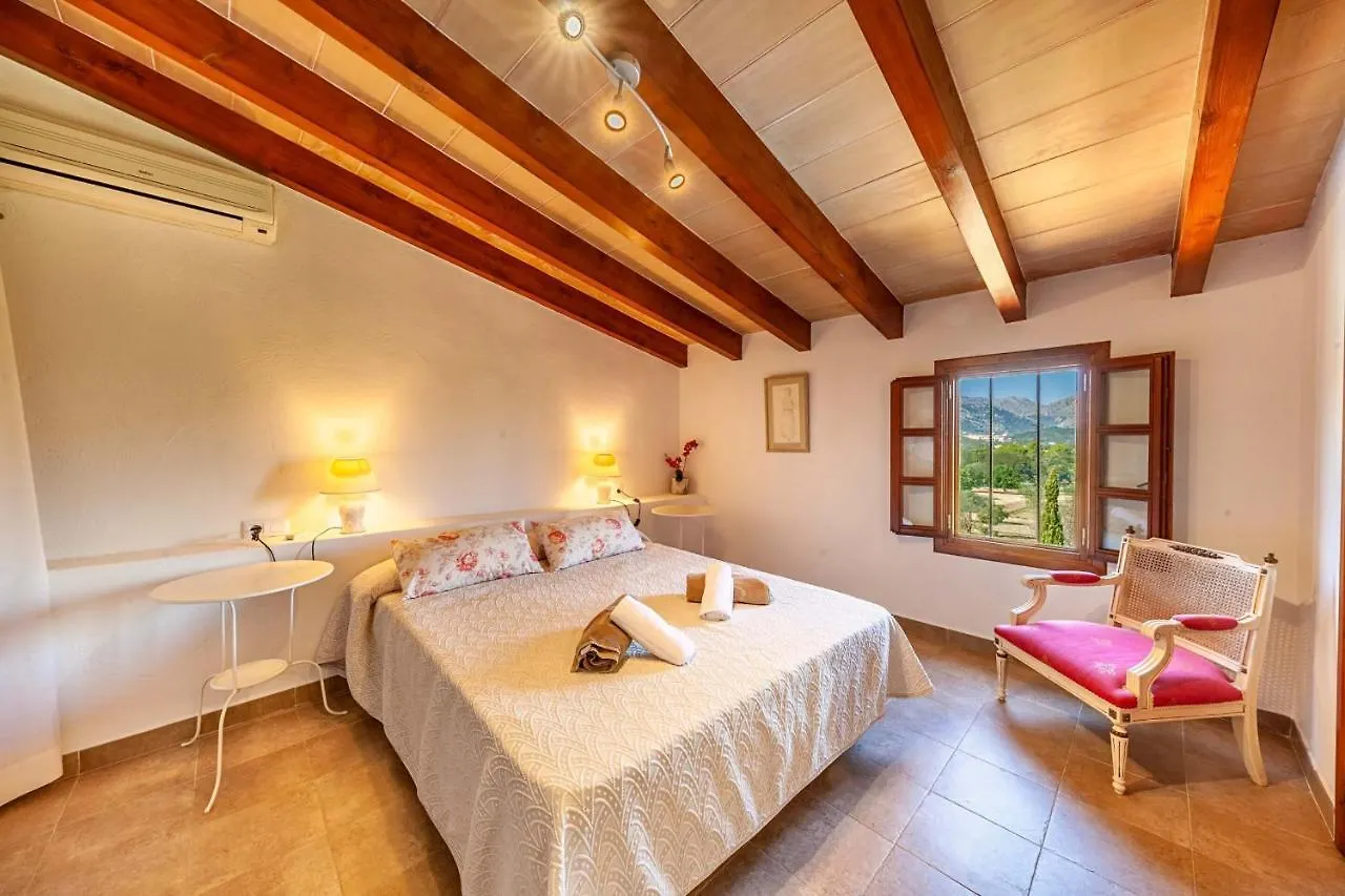Villa Mala Garbo By Sealand Villas Pollenca Spain
