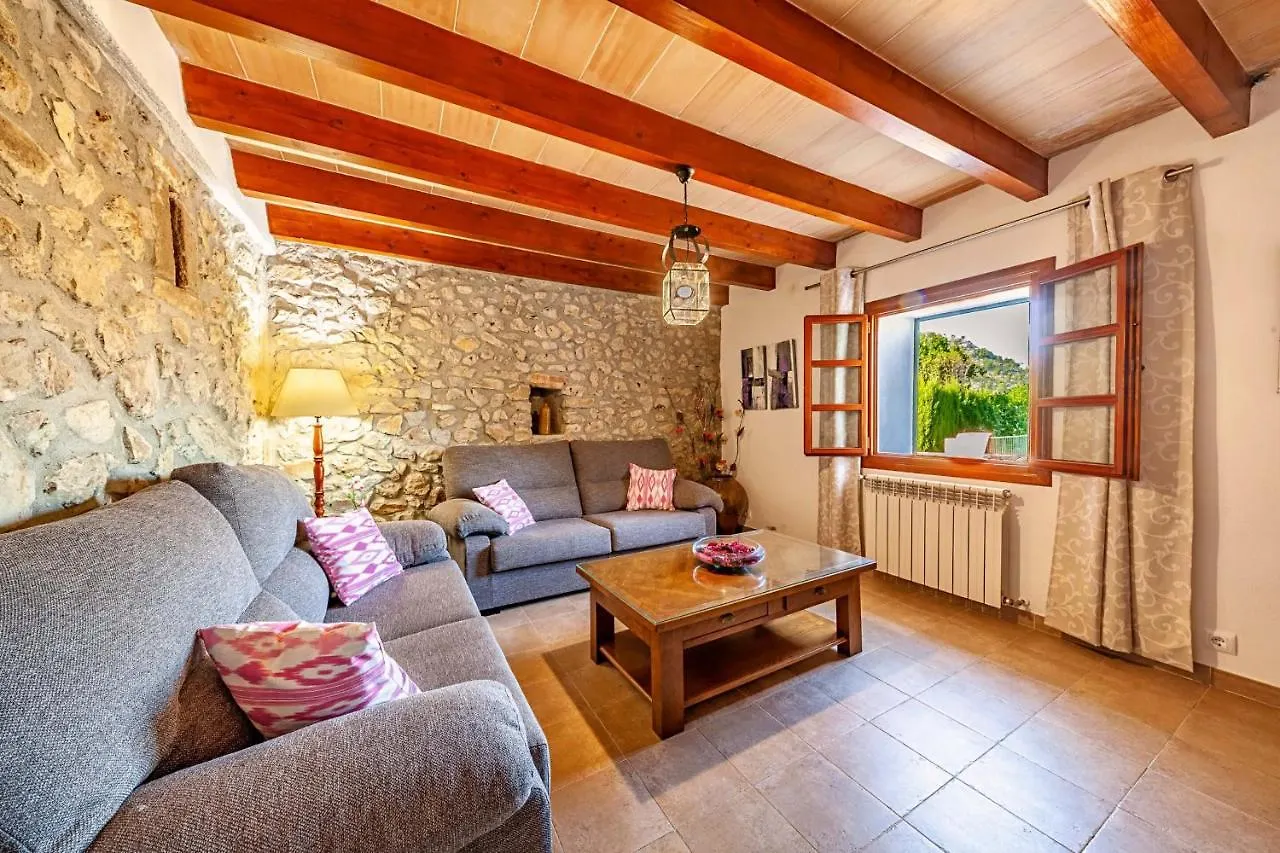 Villa Mala Garbo By Sealand Villas Pollenca
