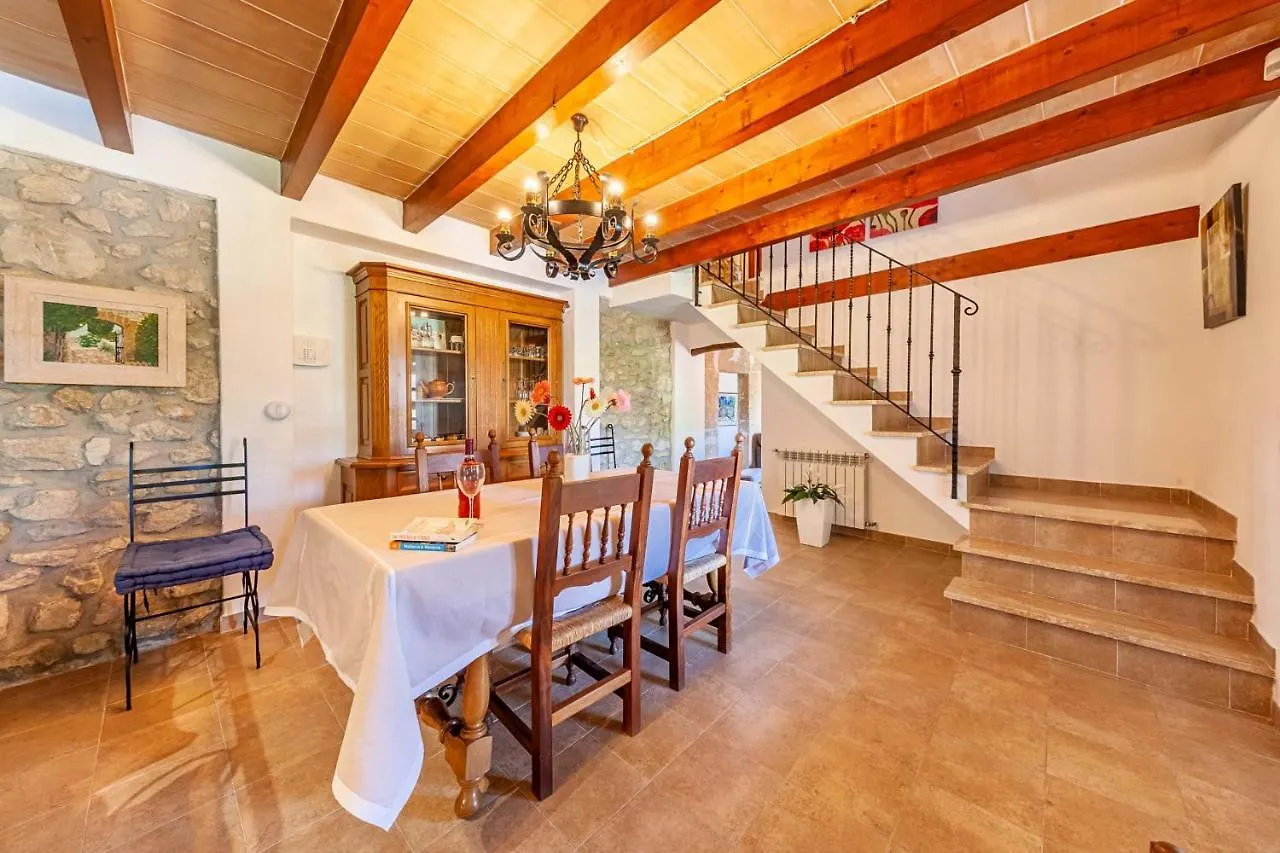 Villa Mala Garbo By Sealand Villas Pollenca